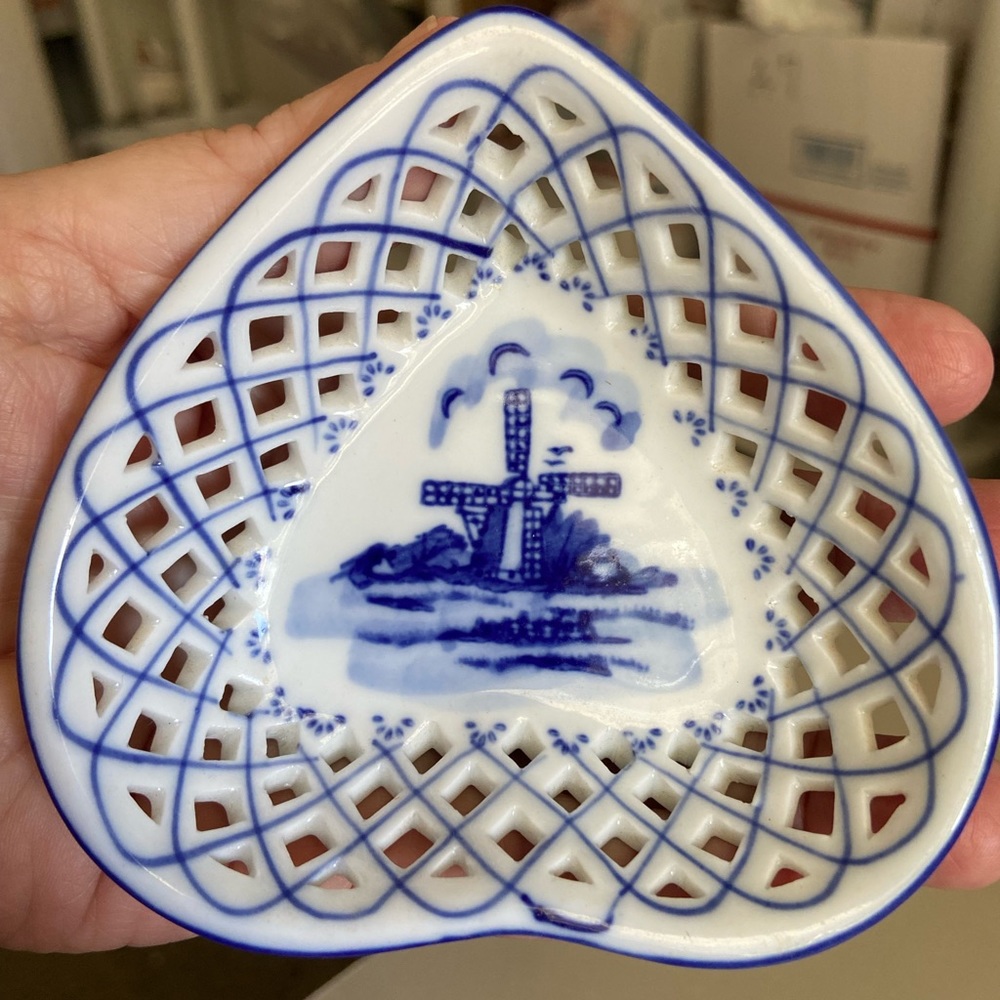 Delft Made In Holland Open Weave Trinket Dish